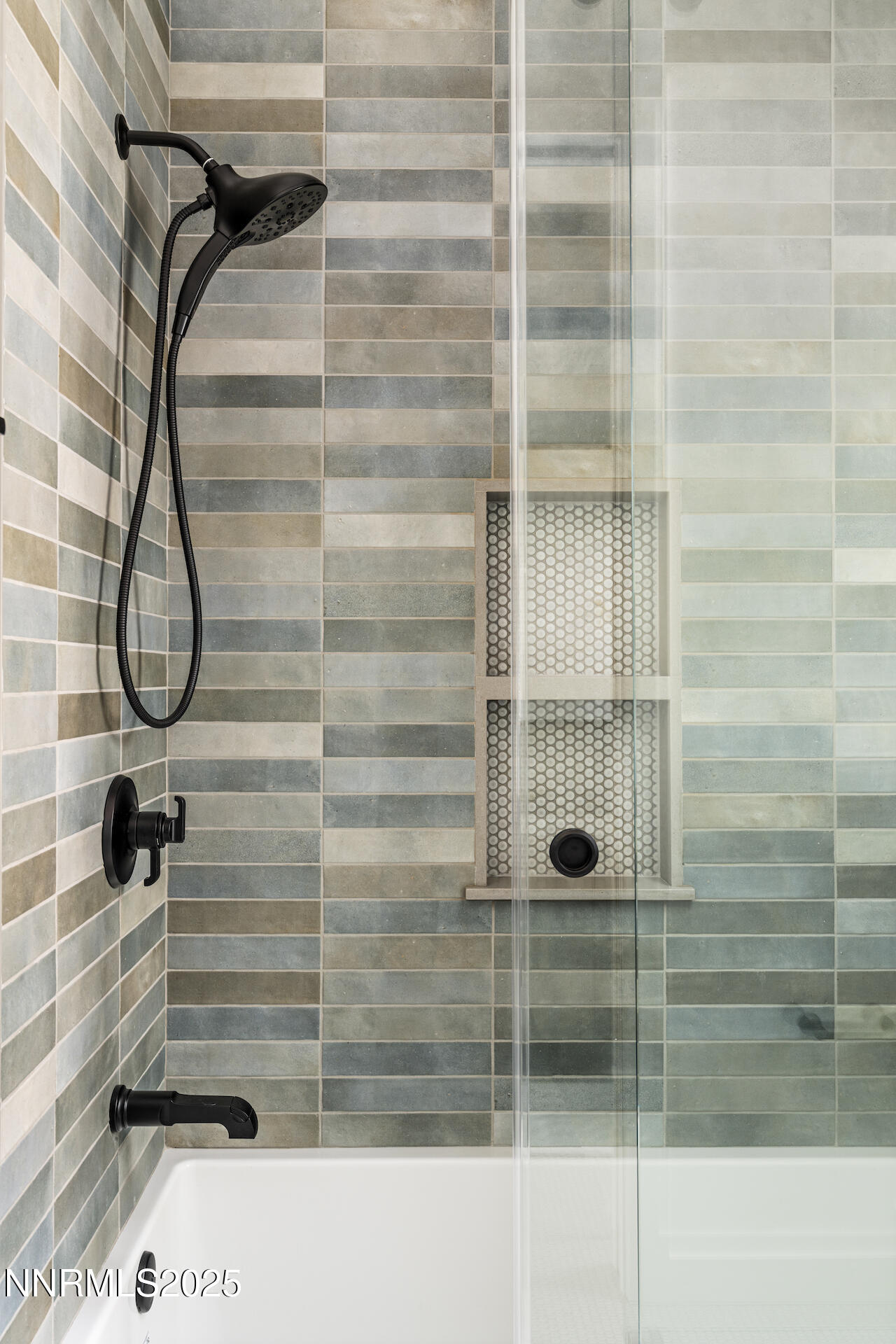 3574 Knob Point - WEB-15