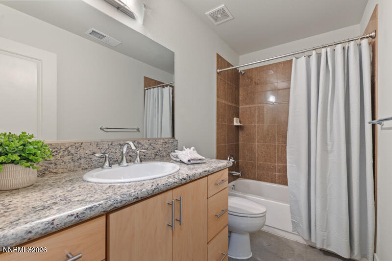 374 State Street (15 of 18)