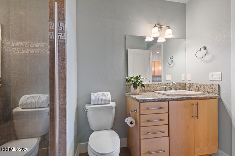 374 State Street (11 of 18)