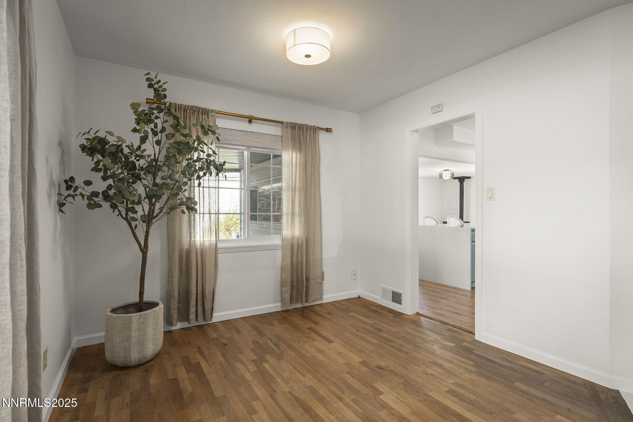 8-web-or-mls-_DSC1035