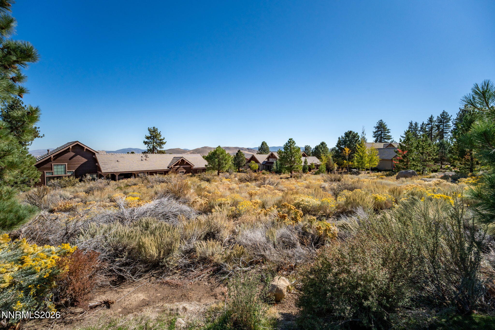 24-web-or-mls-5685 Alpinista-4