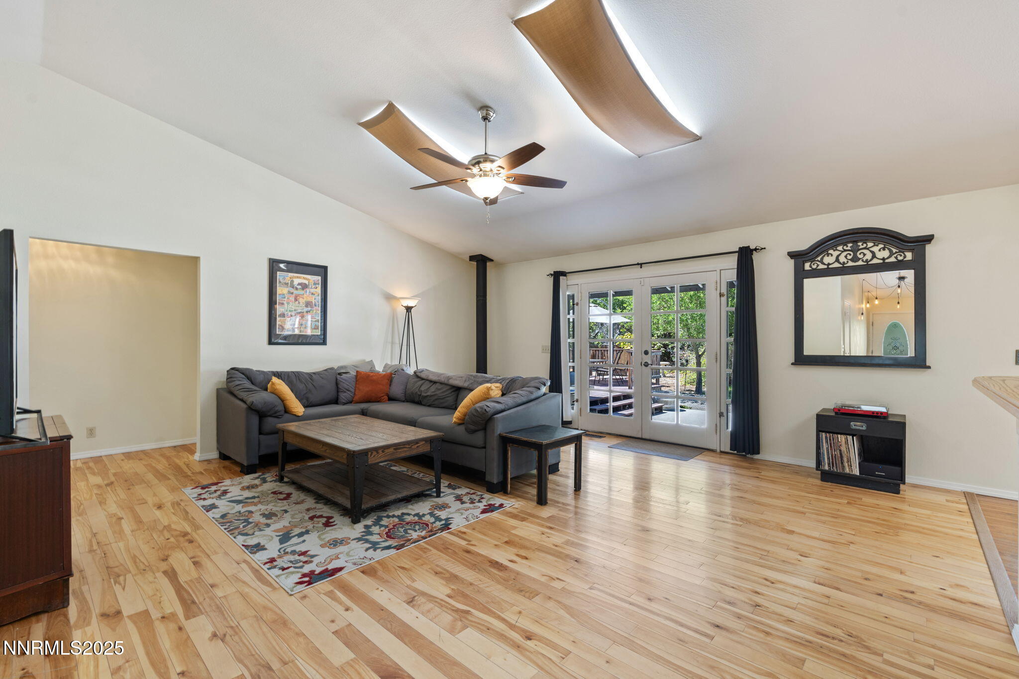 16-web-or-mls-DSC01986