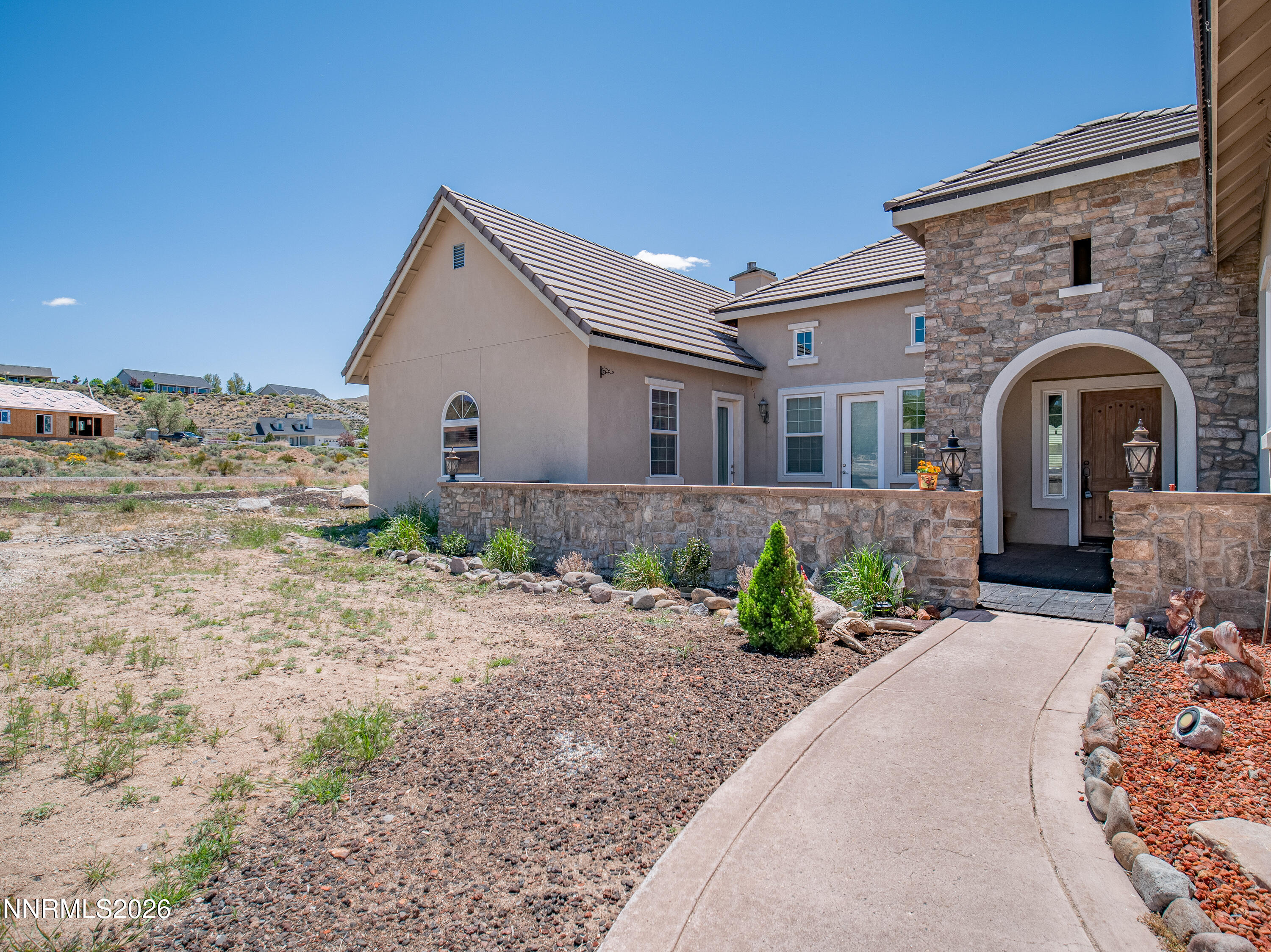 2704 Thirsty Magoo Court