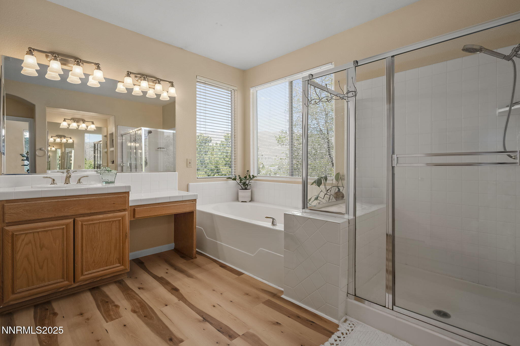 22-web-or-mls-_DSC0125