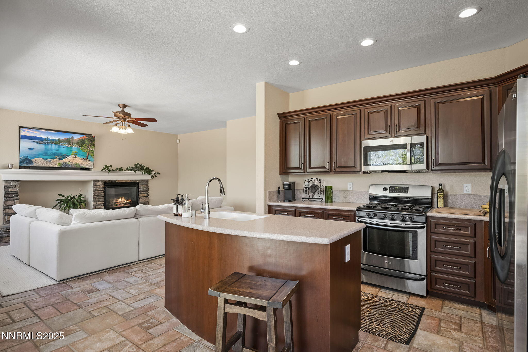 14-web-or-mls-_DSC0267