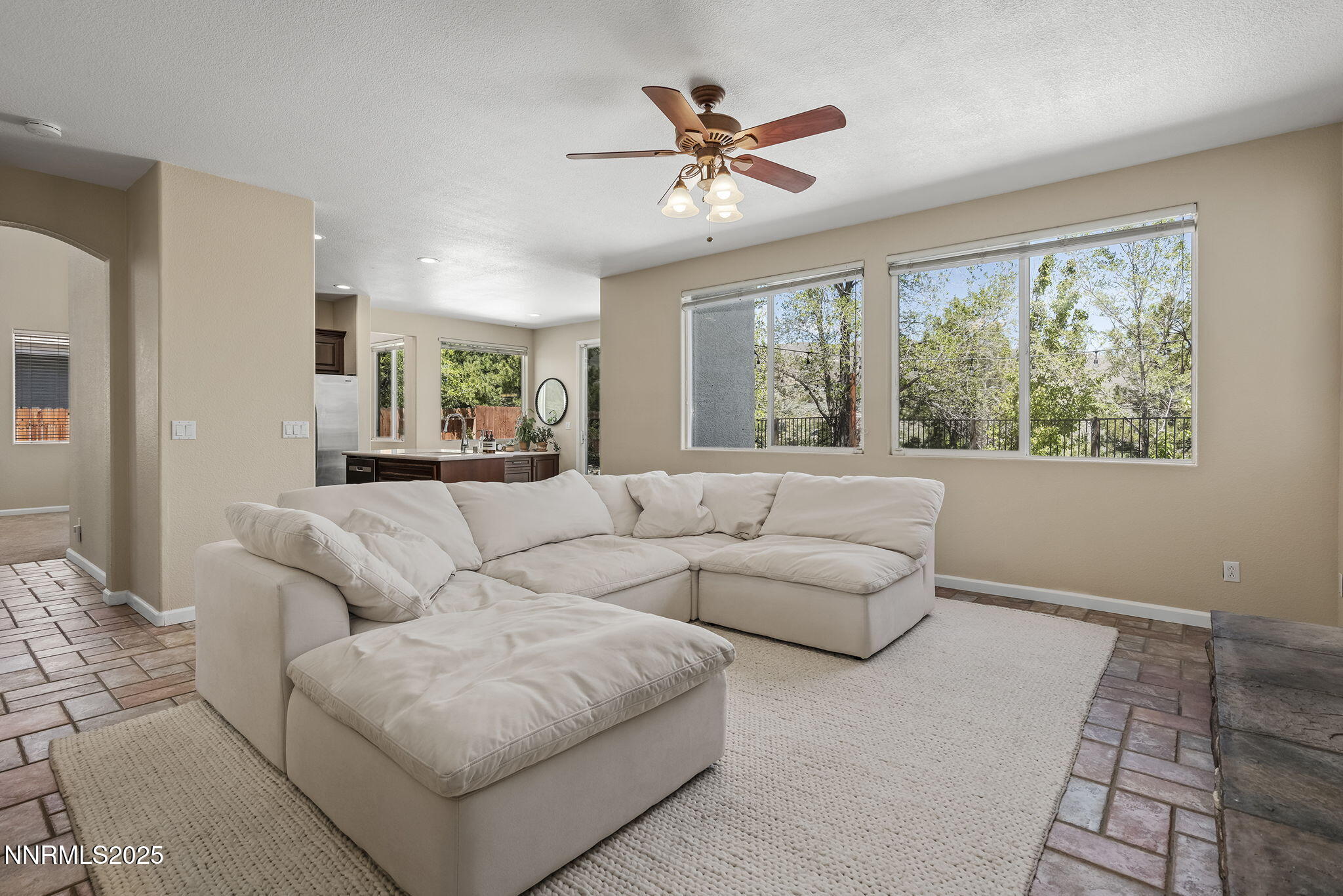 12-web-or-mls-_DSC0256 - Copy