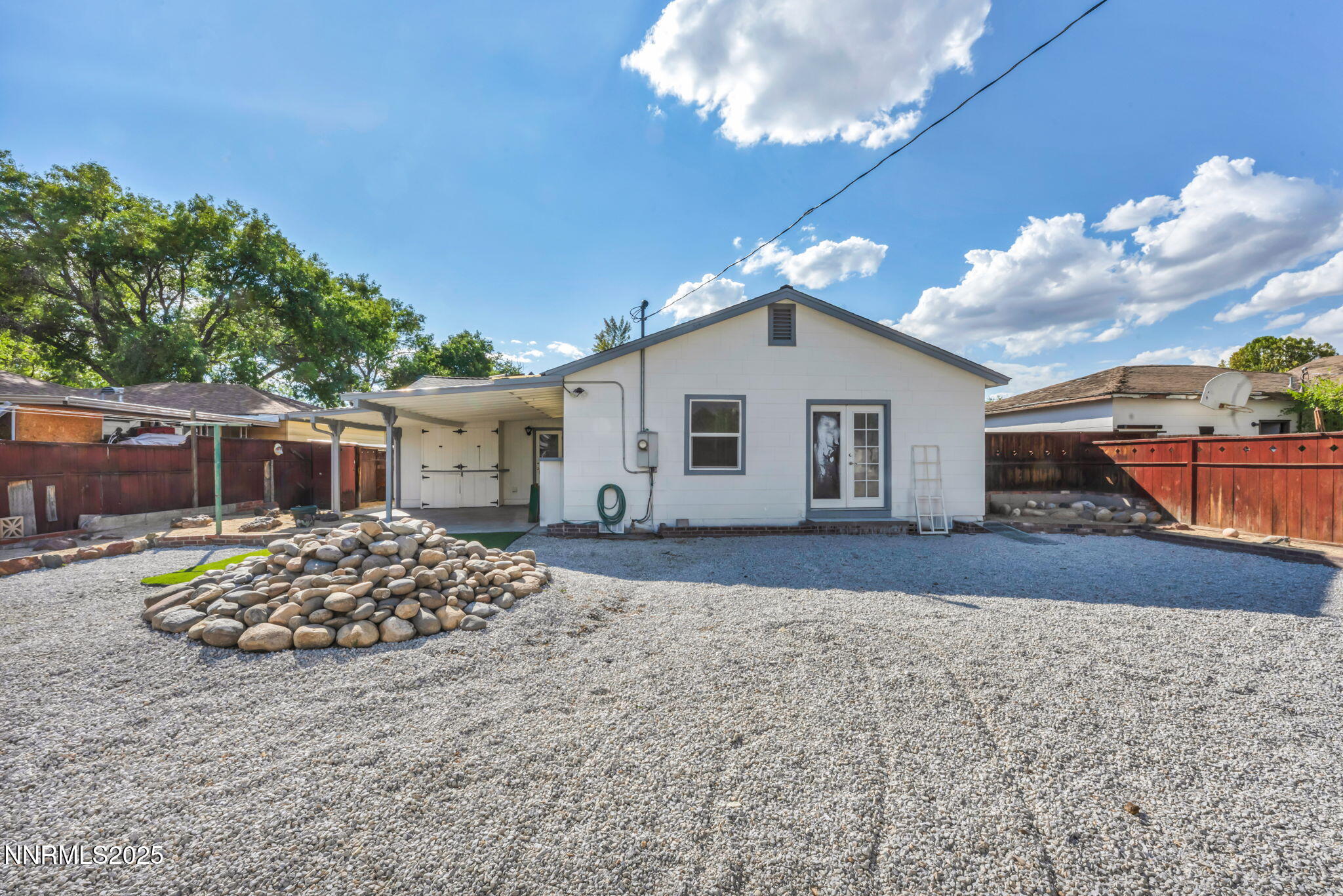 21-web-or-mls-1510-laiolo-dr