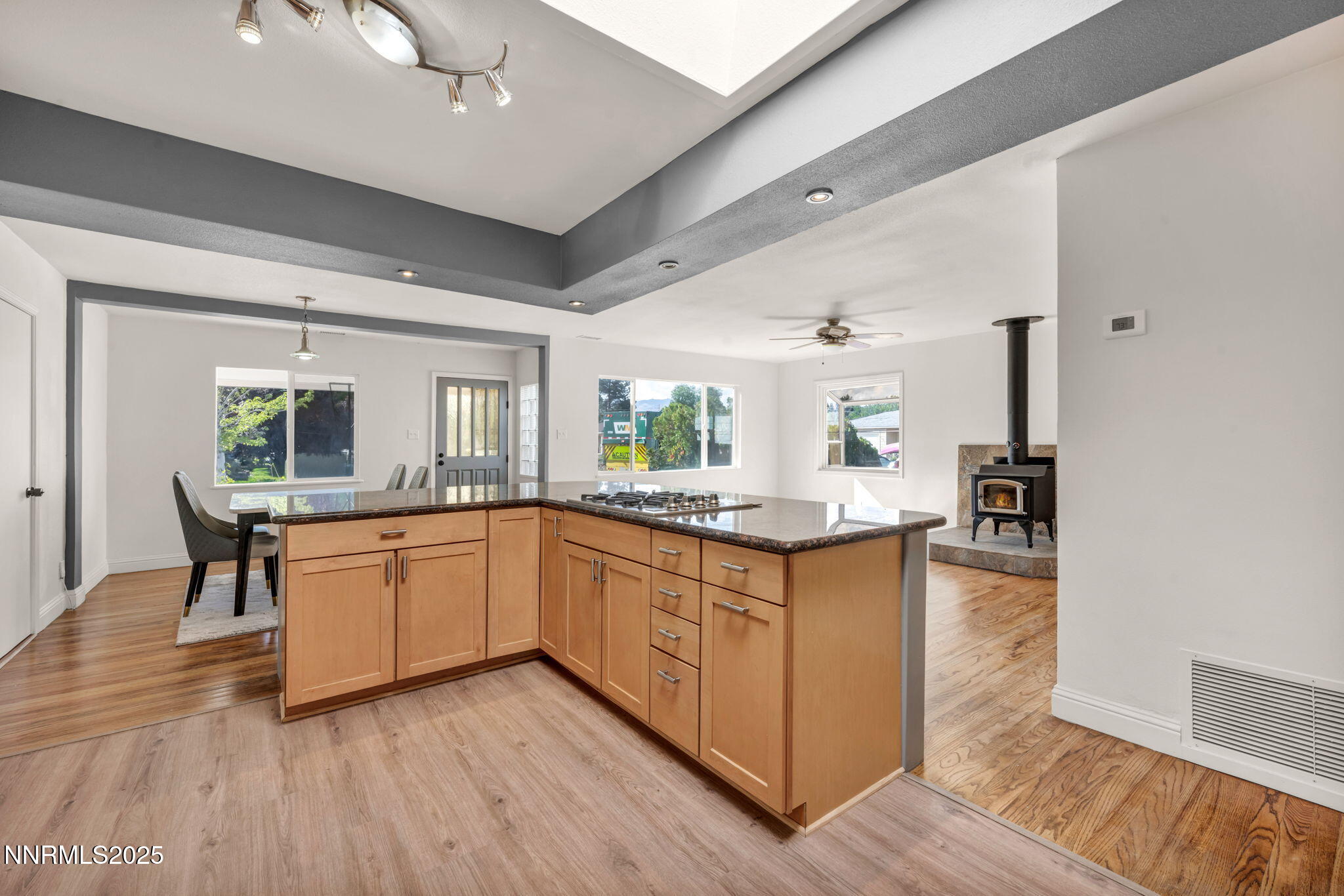 39-web-or-mls-1510-laiolo-dr