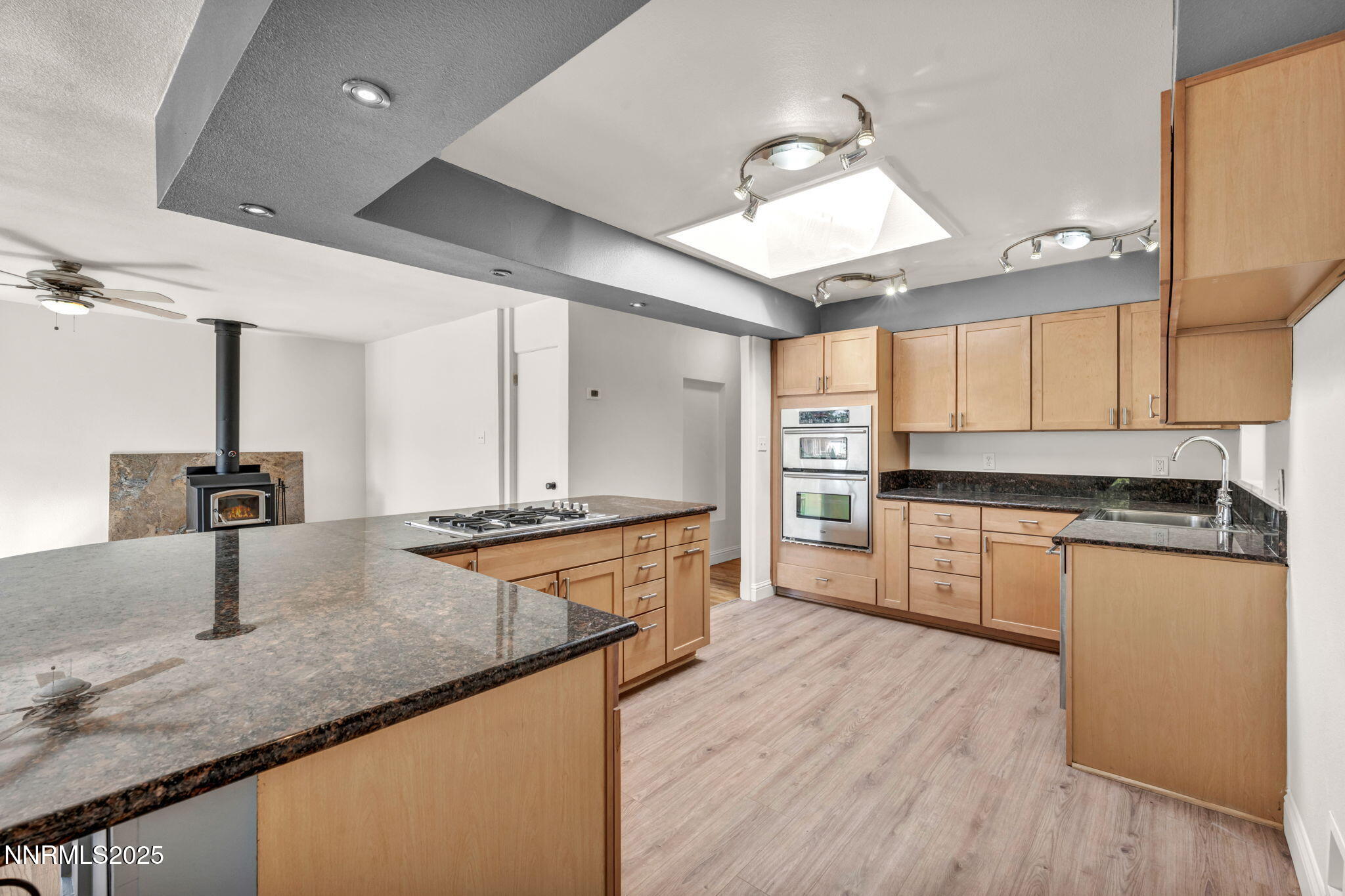 35-web-or-mls-1510-laiolo-dr