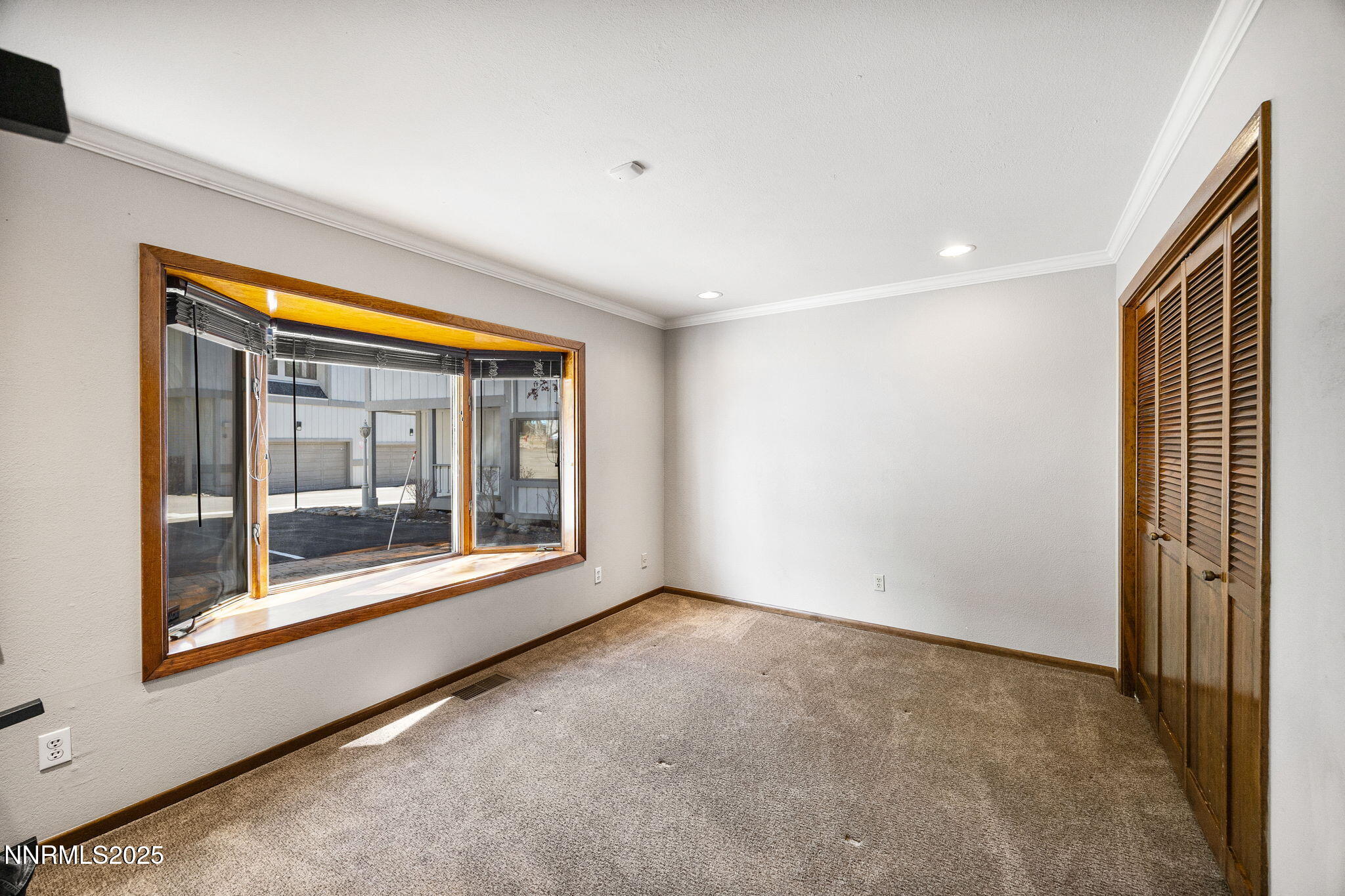 8-web-or-mls-908 Harrold-3