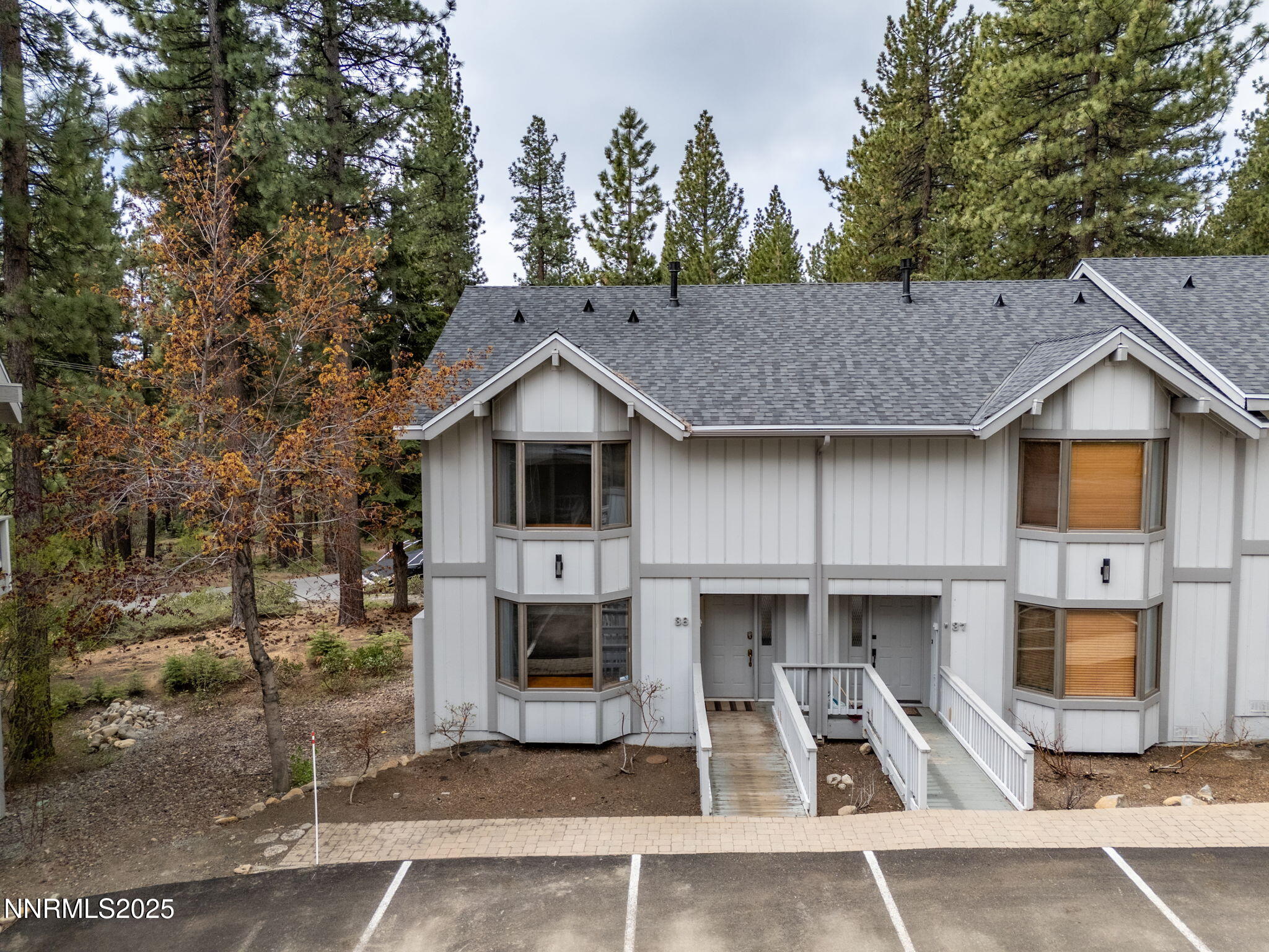 1-web-or-mls-908 Harrold Drone-2