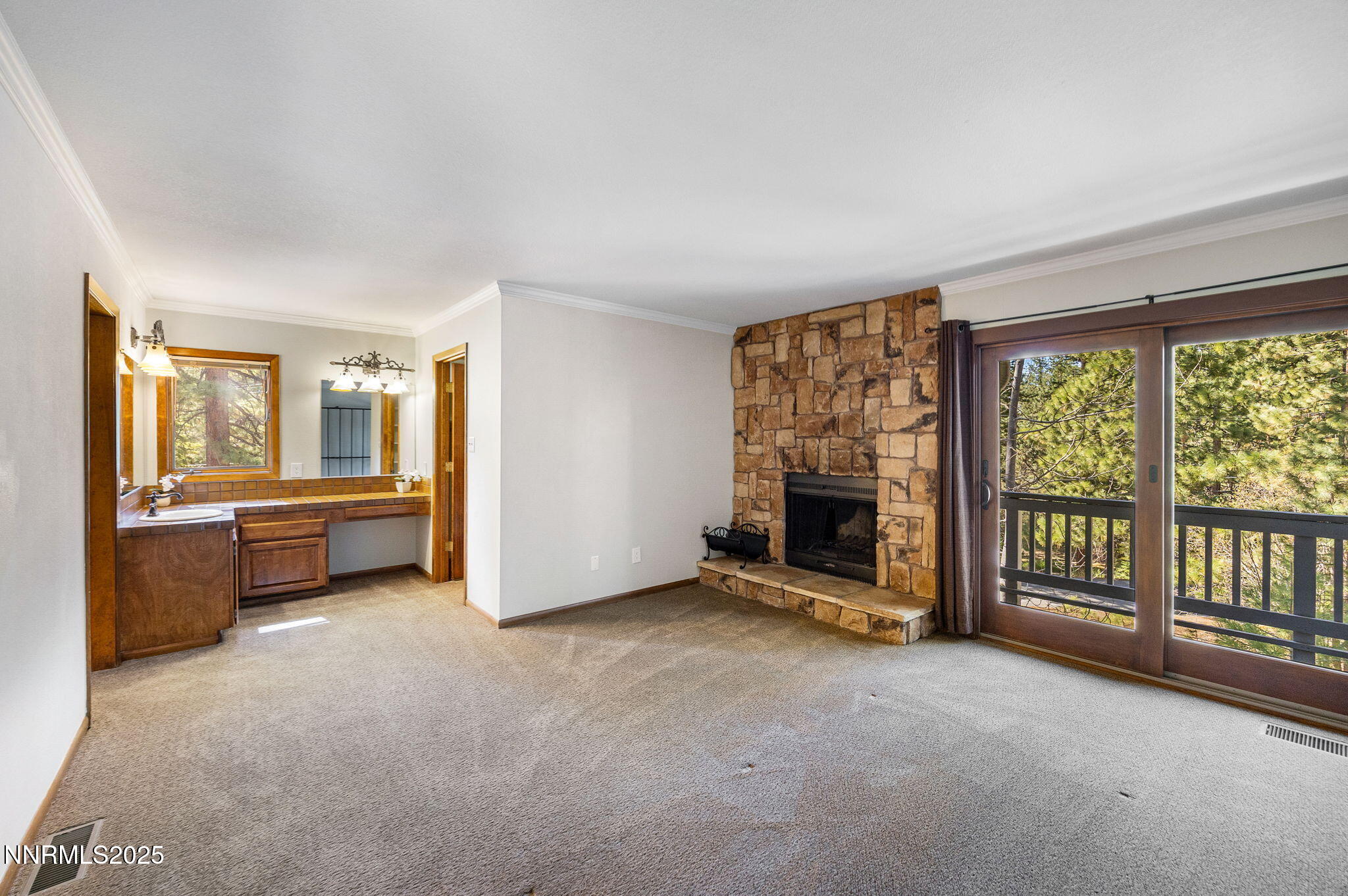 22-web-or-mls-908 Harrold-17