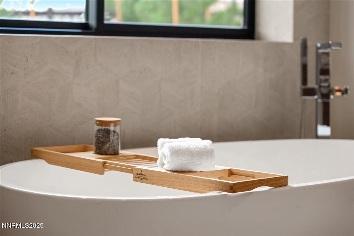 042-10 Glenhaven Road Reno NV 89511 (42