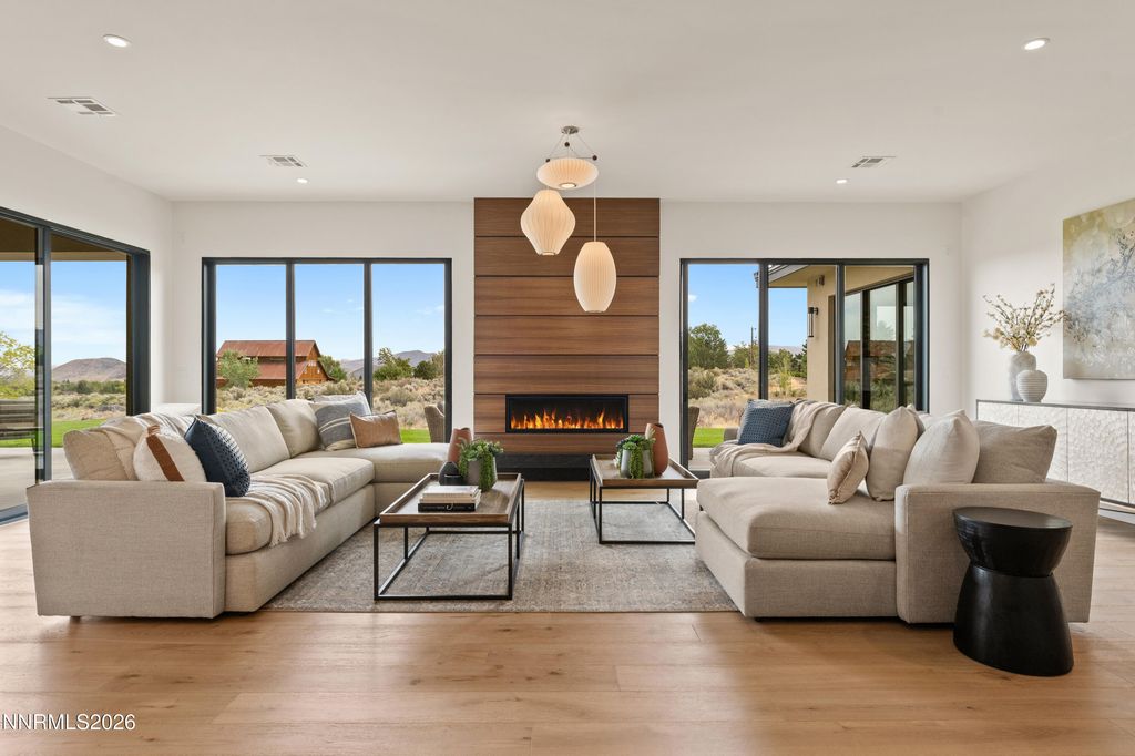 Photo of 10 Glenhaven Drive, Reno, NV 89511 (MLS # 250055953)