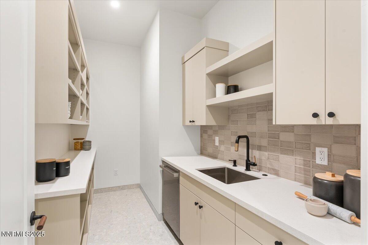 076-10 Glenhaven Road Reno NV 89511 (76