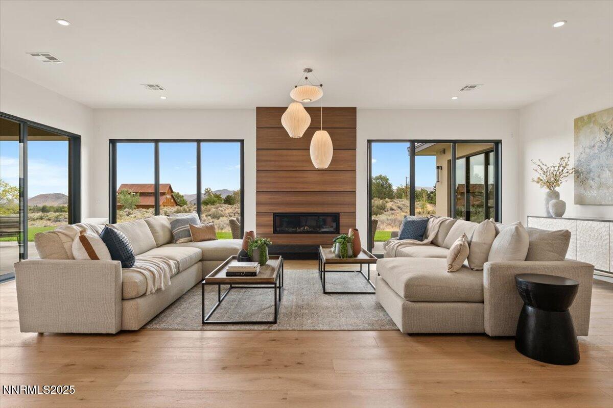 014-10 Glenhaven Road Reno NV 89511 (14