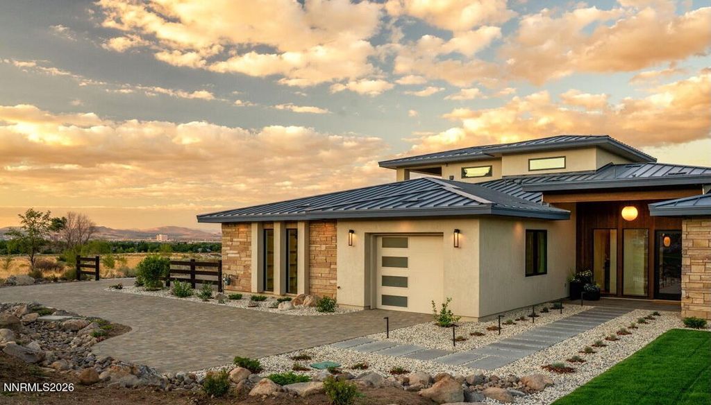 Photo of 10 Glenhaven Drive, Reno, NV 89511 (MLS # 250055953)