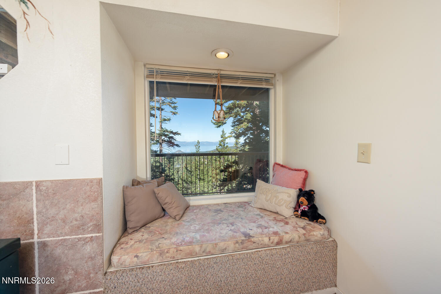 754 Milky Way Ct unit b-9