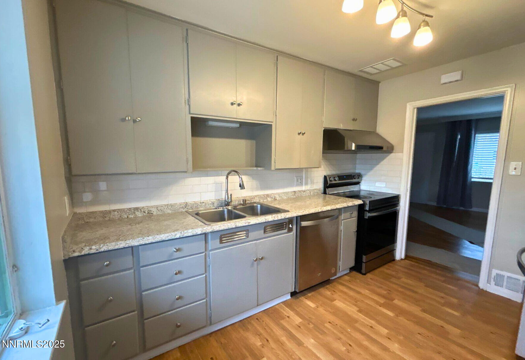 7f7fc4e4-815a-45f0-9114-0c9f402aaf05