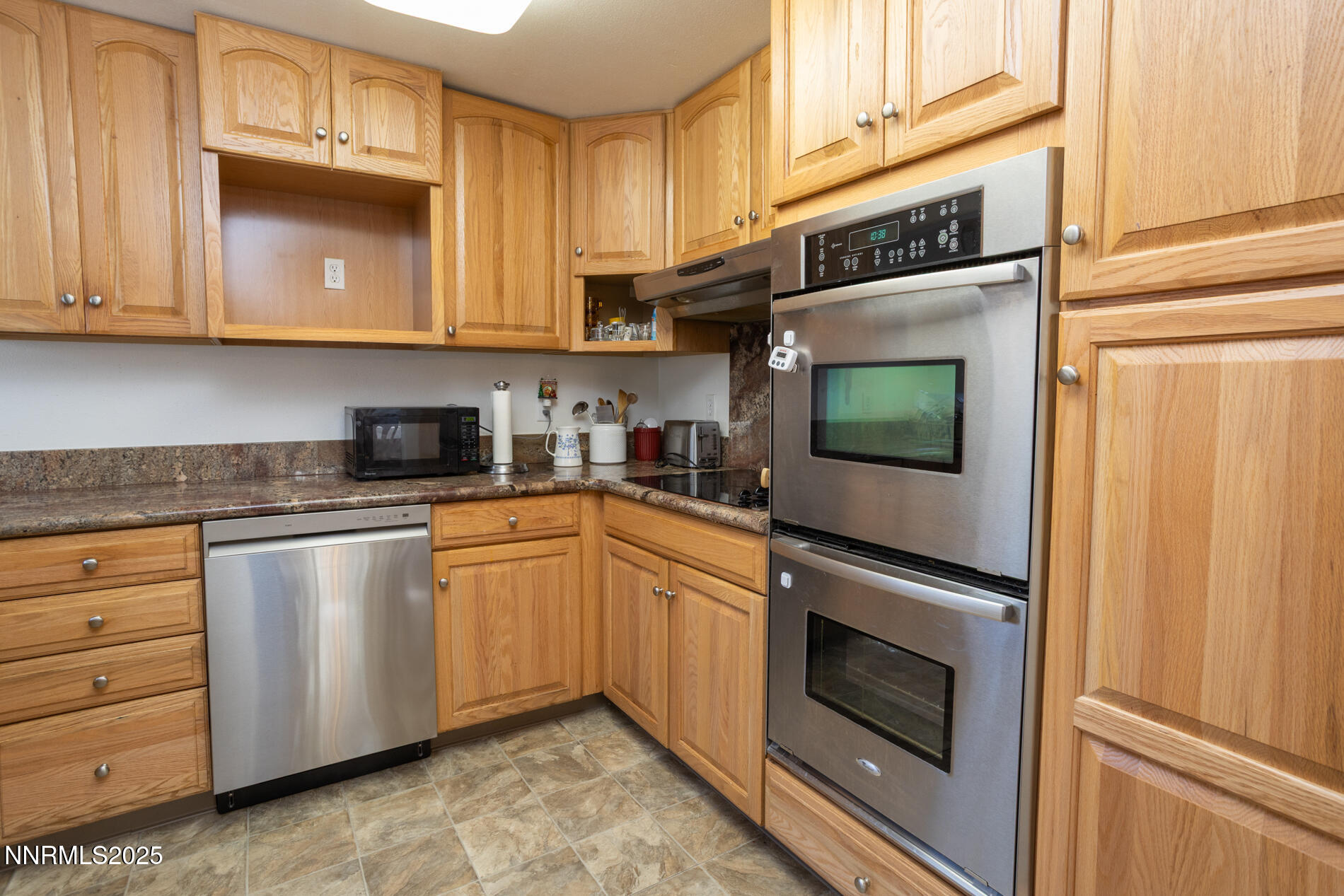 1659 Davidson_Kitchen-2