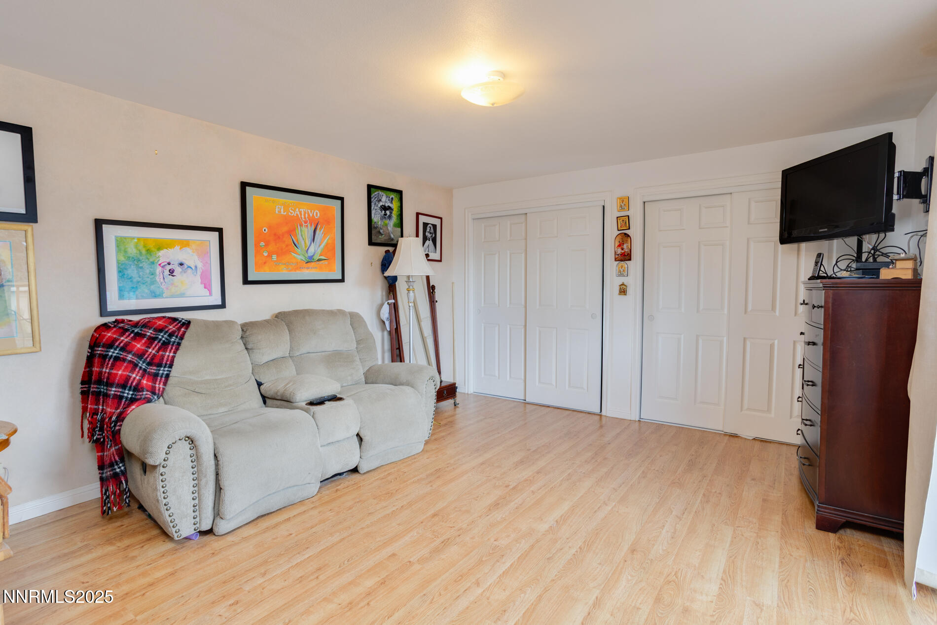 1659 Davidson_Hall_Master_Bed-2