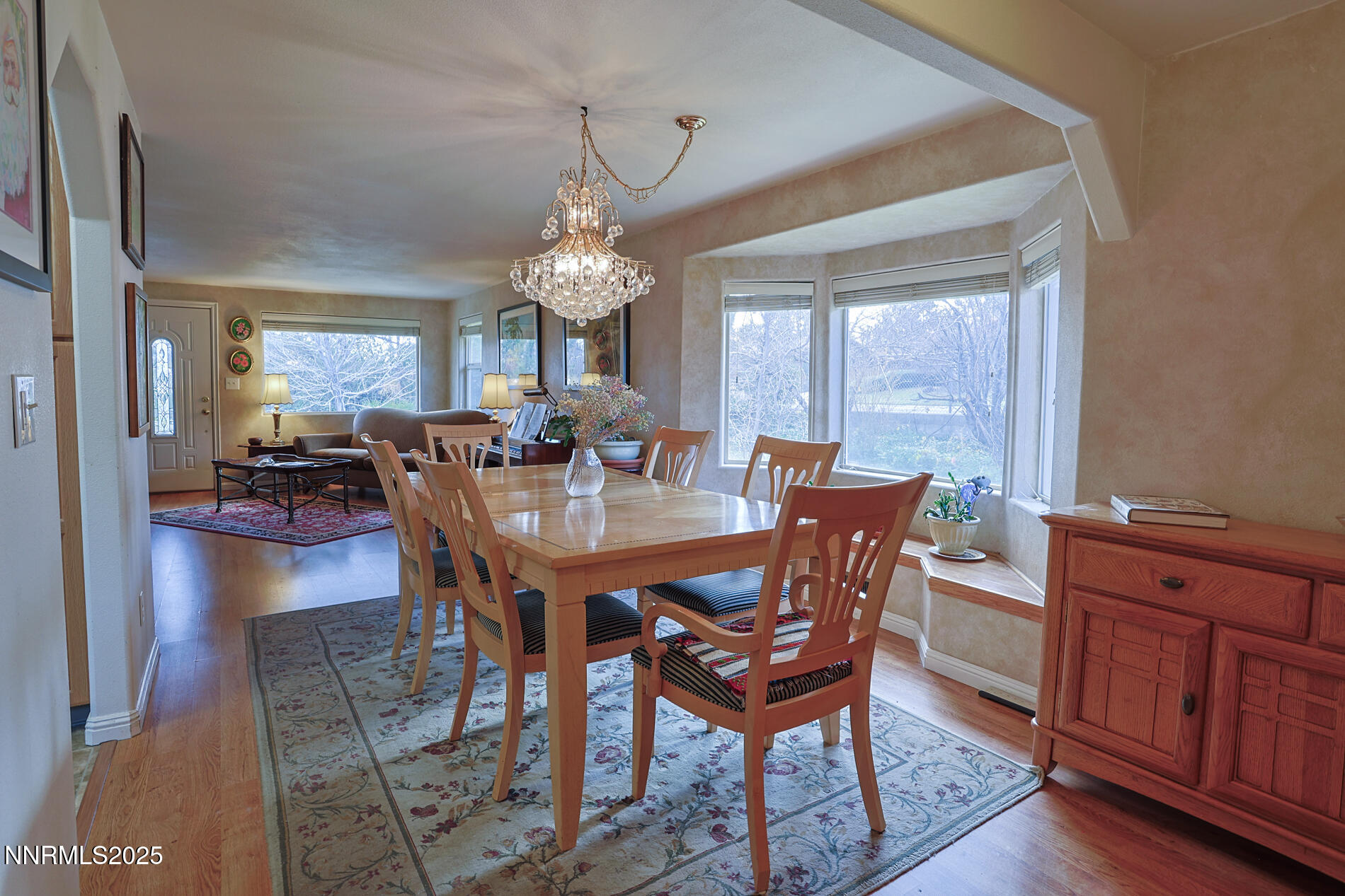 1659 Davidson_Dining_room-1