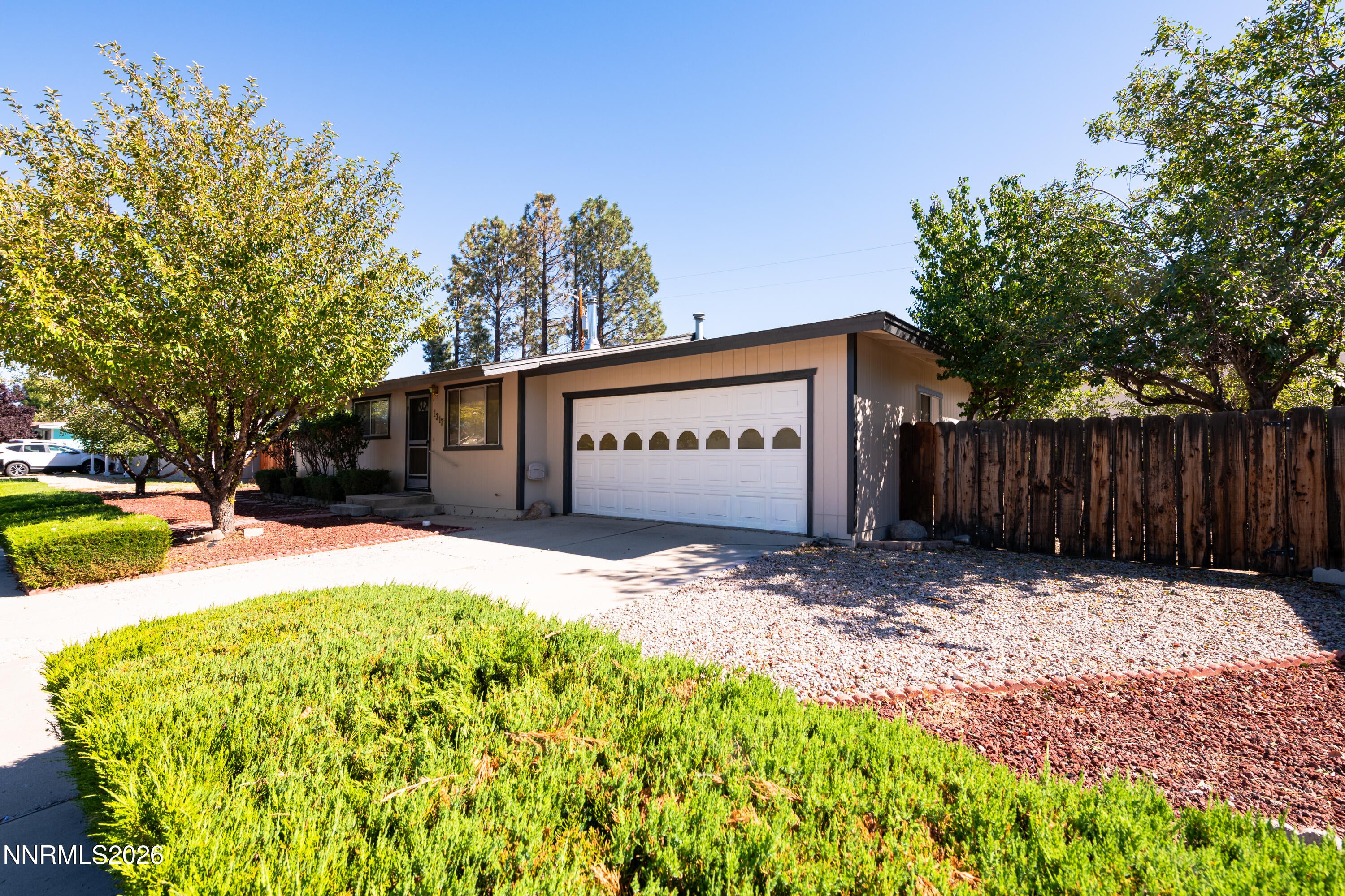 1317 Toiyabe Avenue