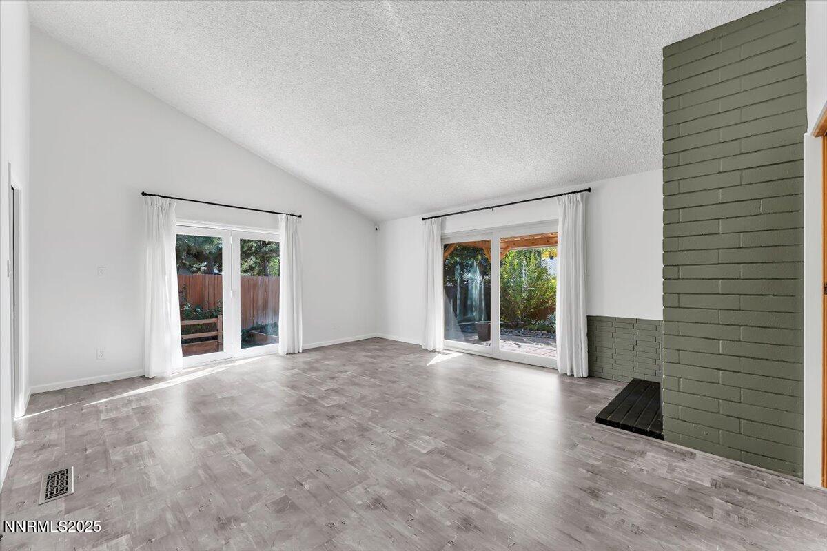 11-1835 Van Ness Ave Reno NV 89503 (9 of