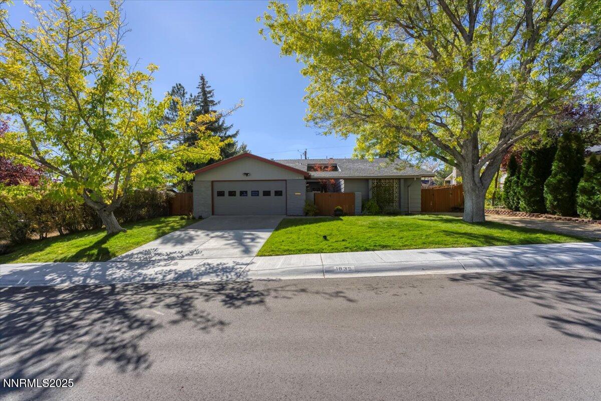 02-1835 Van Ness Ave Reno NV 89503 (3 of