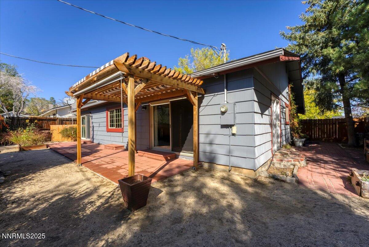 22-1835 Van Ness Ave Reno NV 89503 (31 o