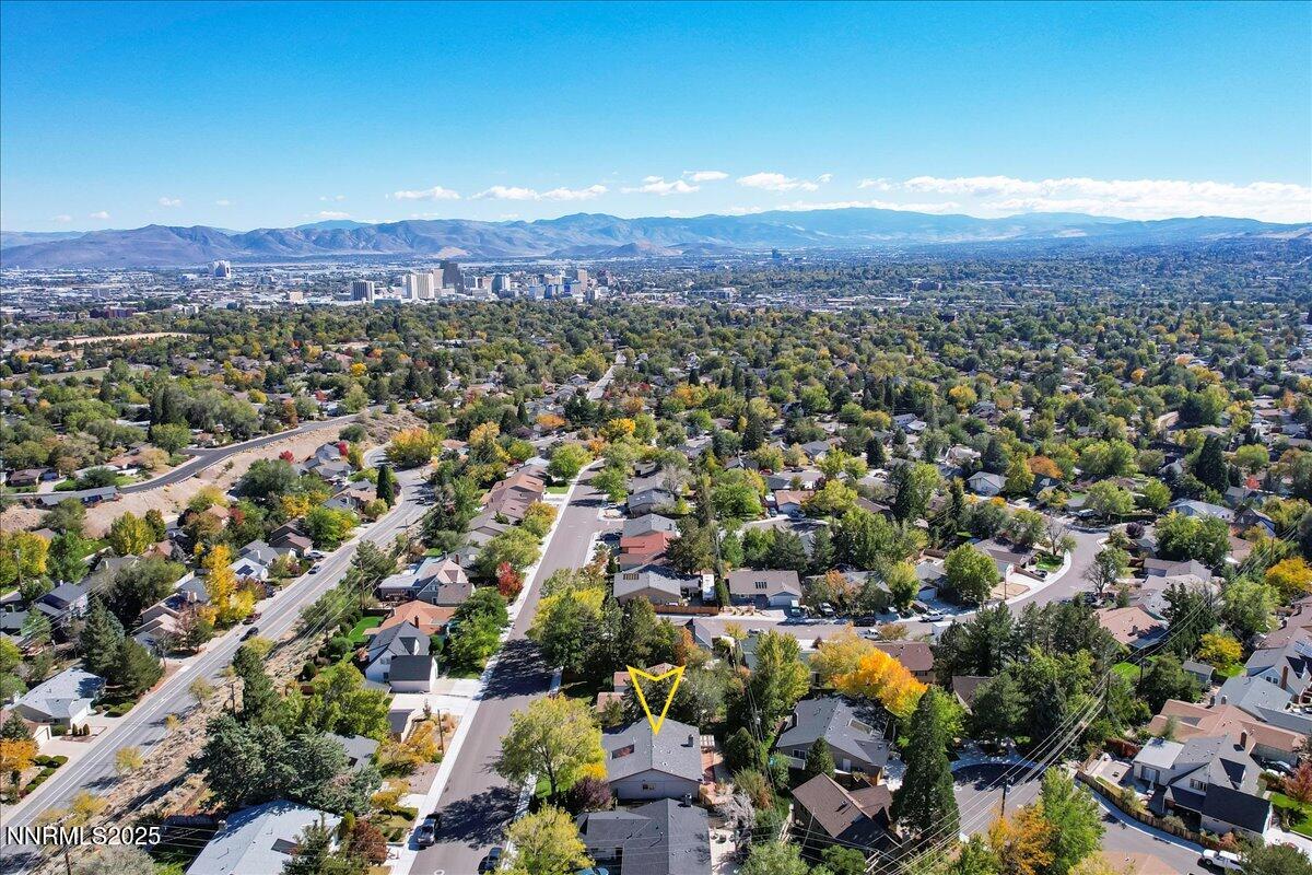 28-1835 Van Ness Ave Reno NV 89503 (48 o