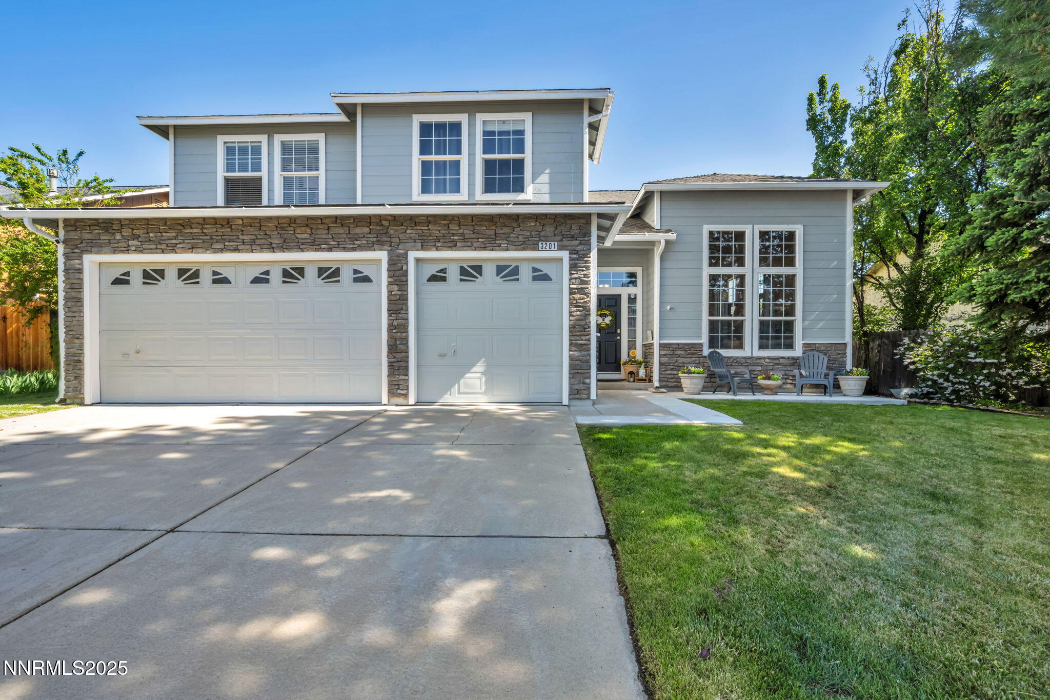 1-web-or-mls-3201-green-river-dr