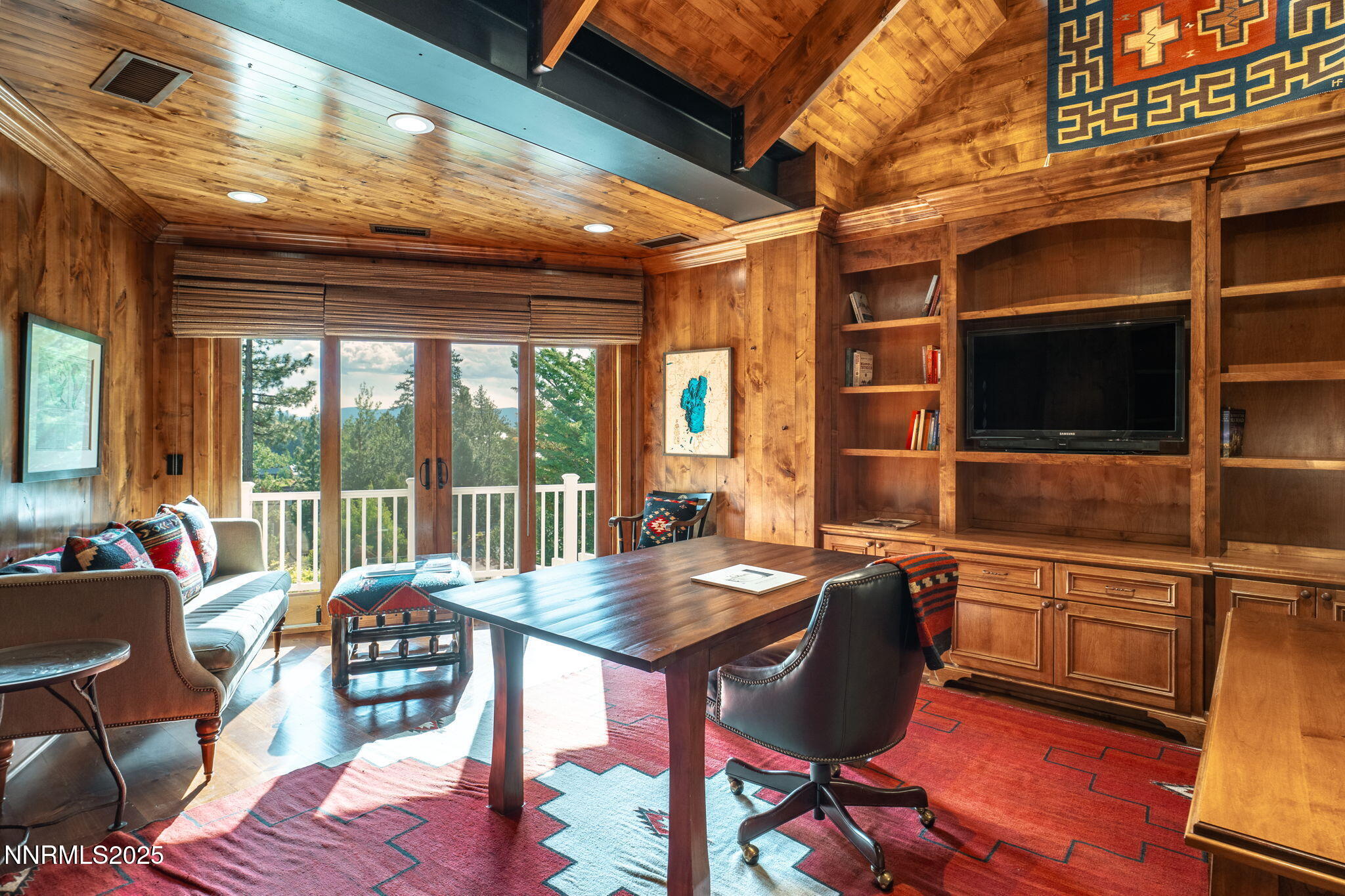 100-web-or-mls-1964 Glenbrook House-100