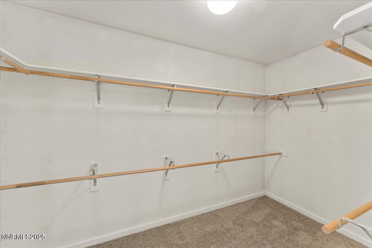 26-18119 Cherryleaf Court Reno NV 89508