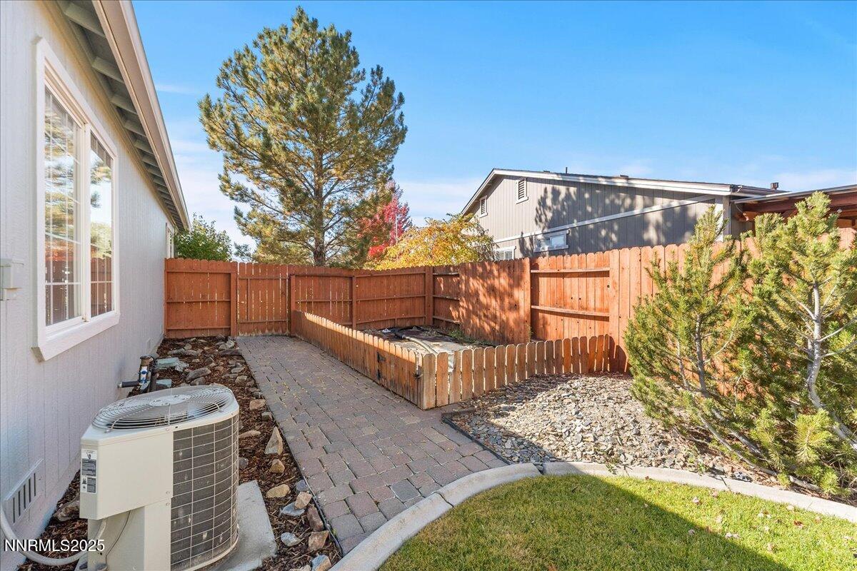 43-18119 Cherryleaf Court Reno NV 89508
