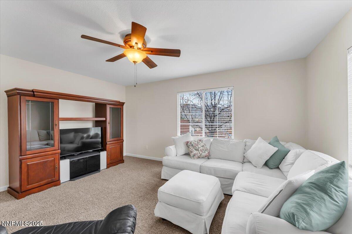 11-17365 Auquamarine Dr Reno NV 89508 (1