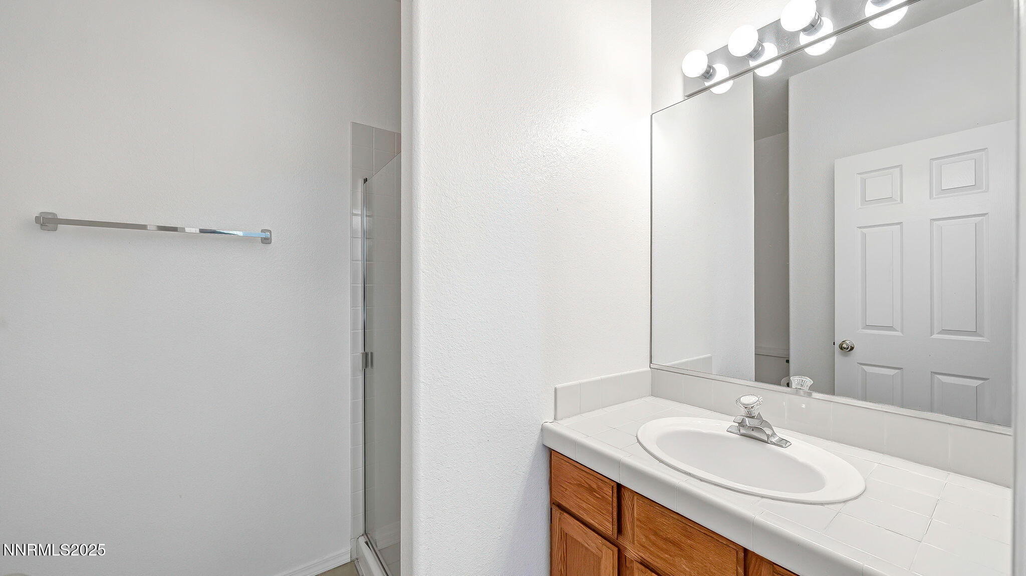 12-DSC04588_89_90_92-Edit