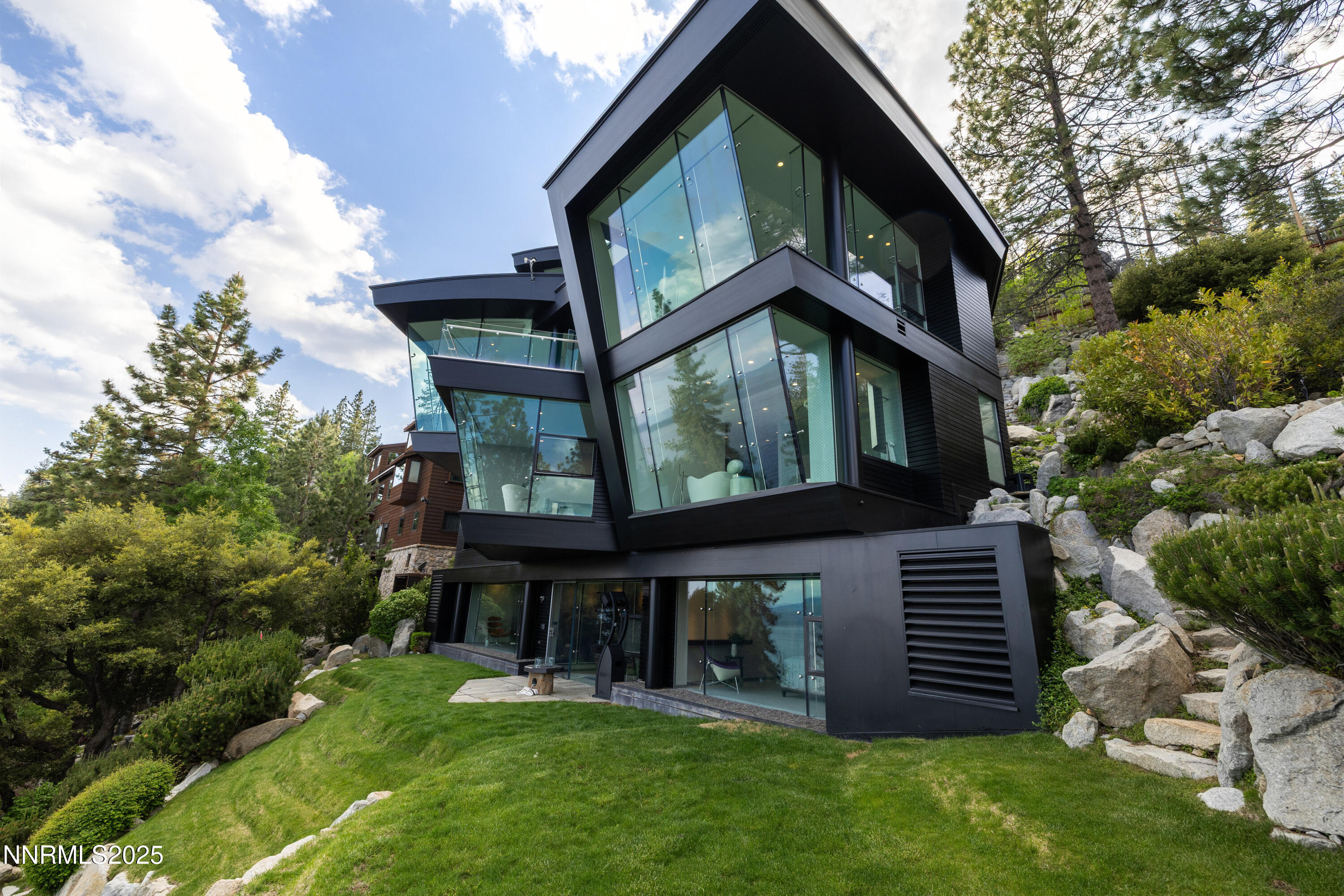 058_77-print-530_gonowabie-60_991