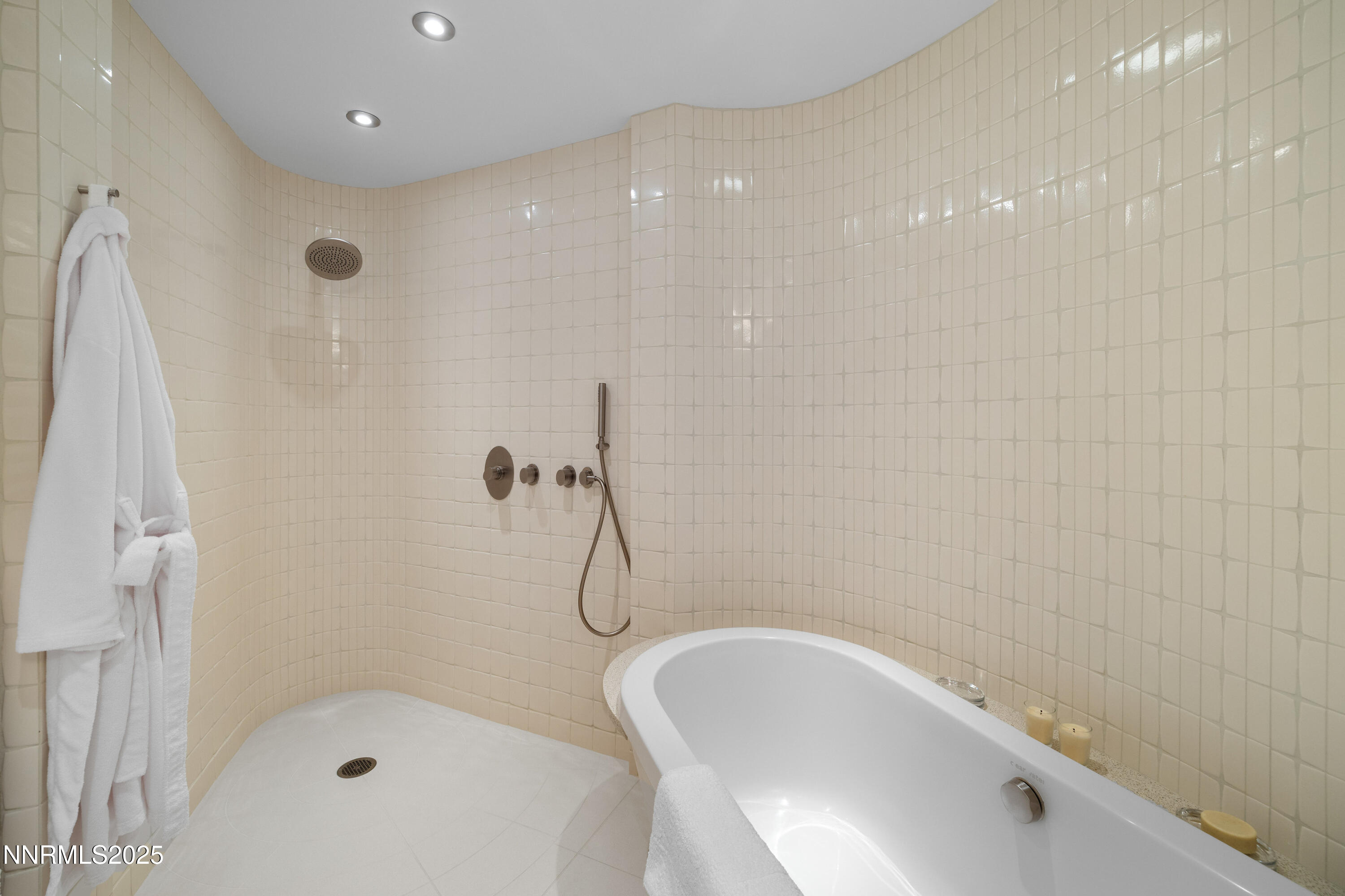 041_27-print-530_gonowabie-10_977