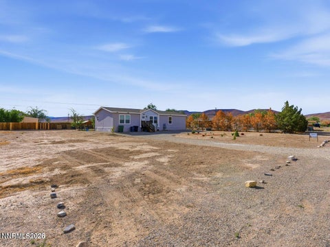 MLS: 260009279
