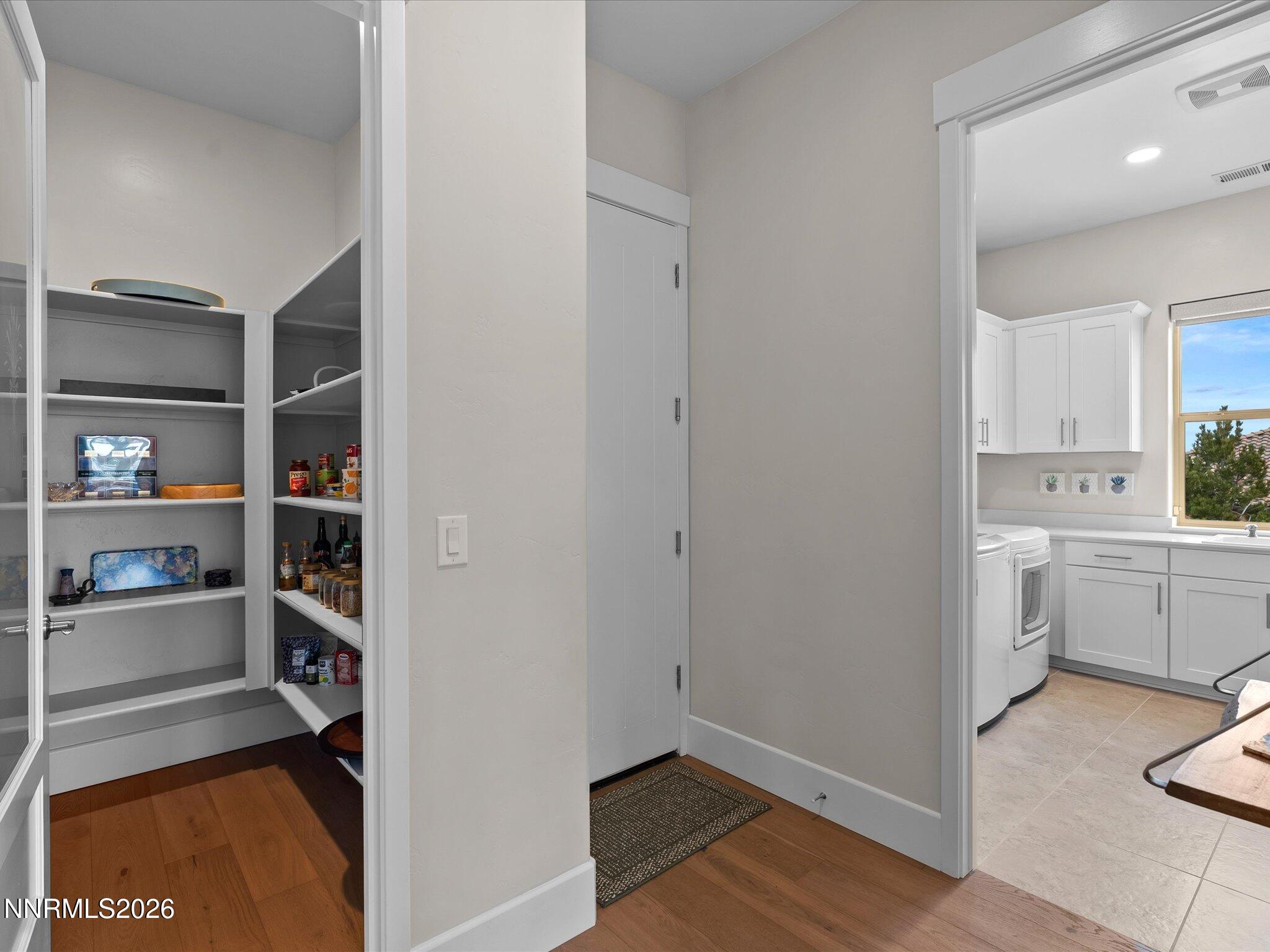 040-5452 Salmon River Ct-139