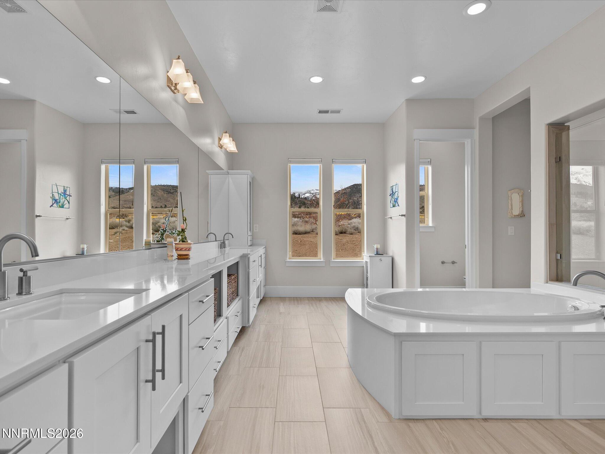 054-5452 Salmon River Ct-153