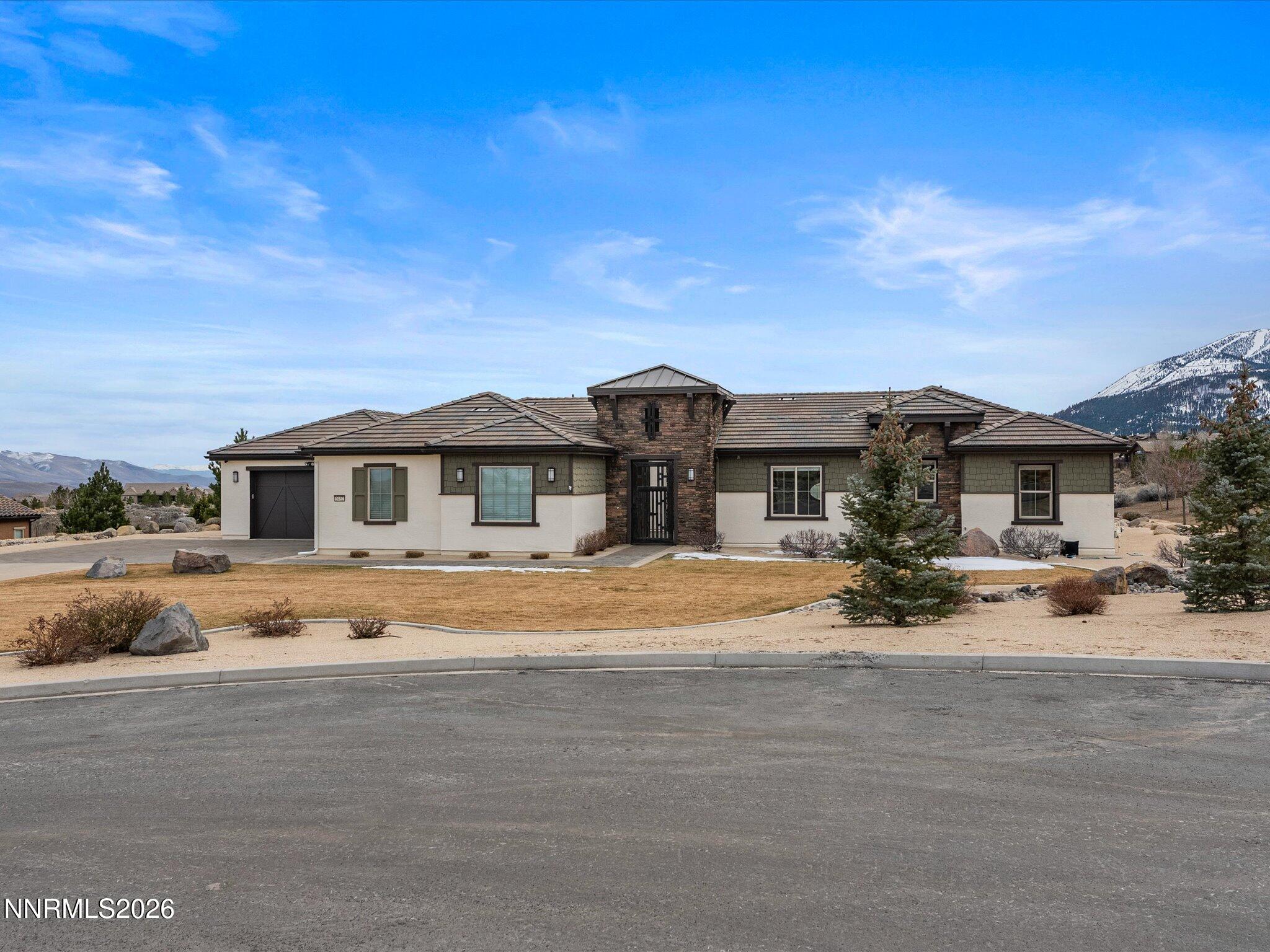 5452 Salmon River Court