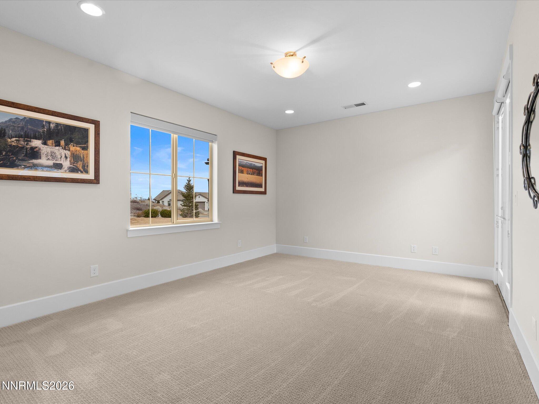 069-5452 Salmon River Ct-168