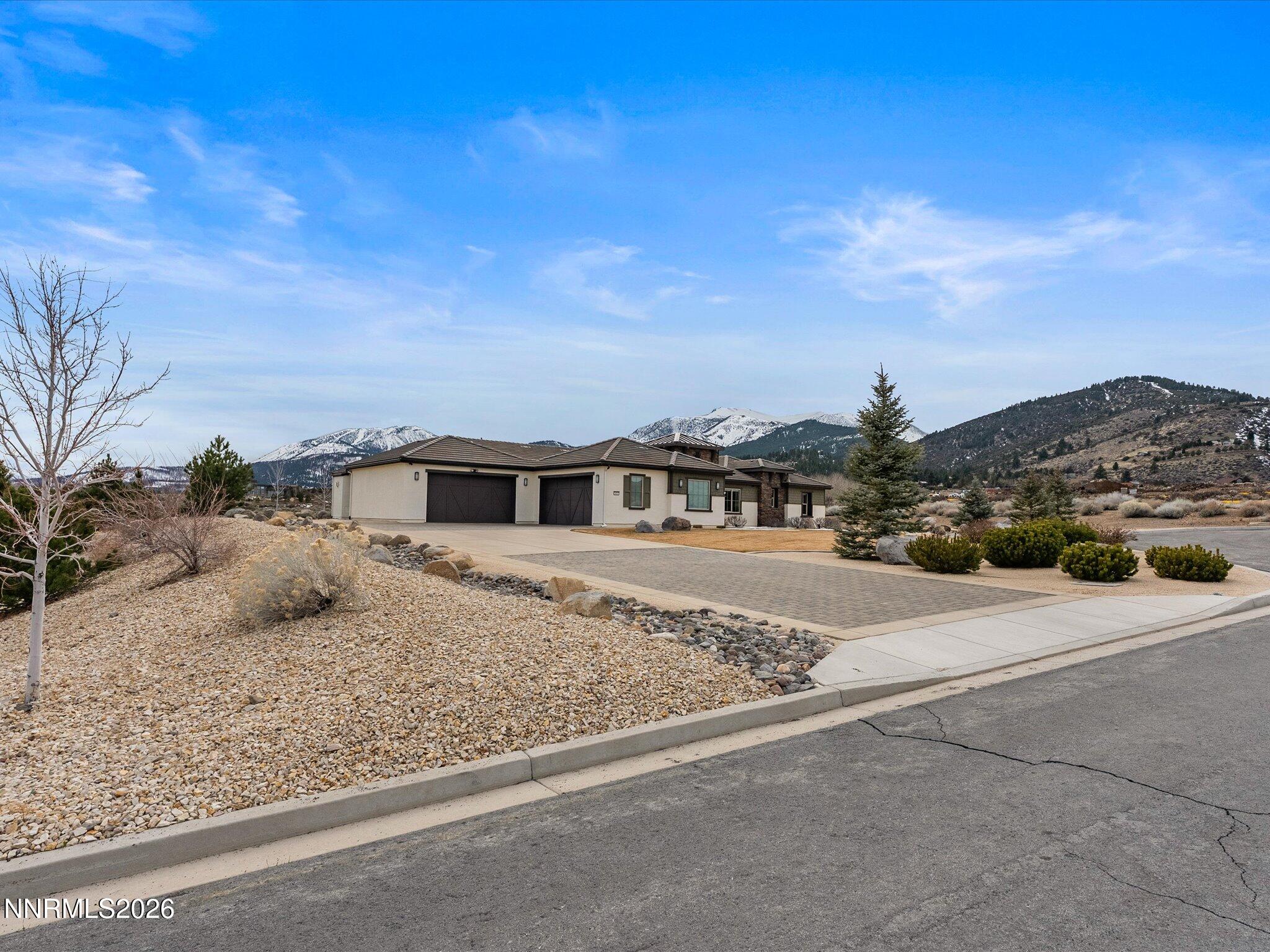 5452 Salmon River Court