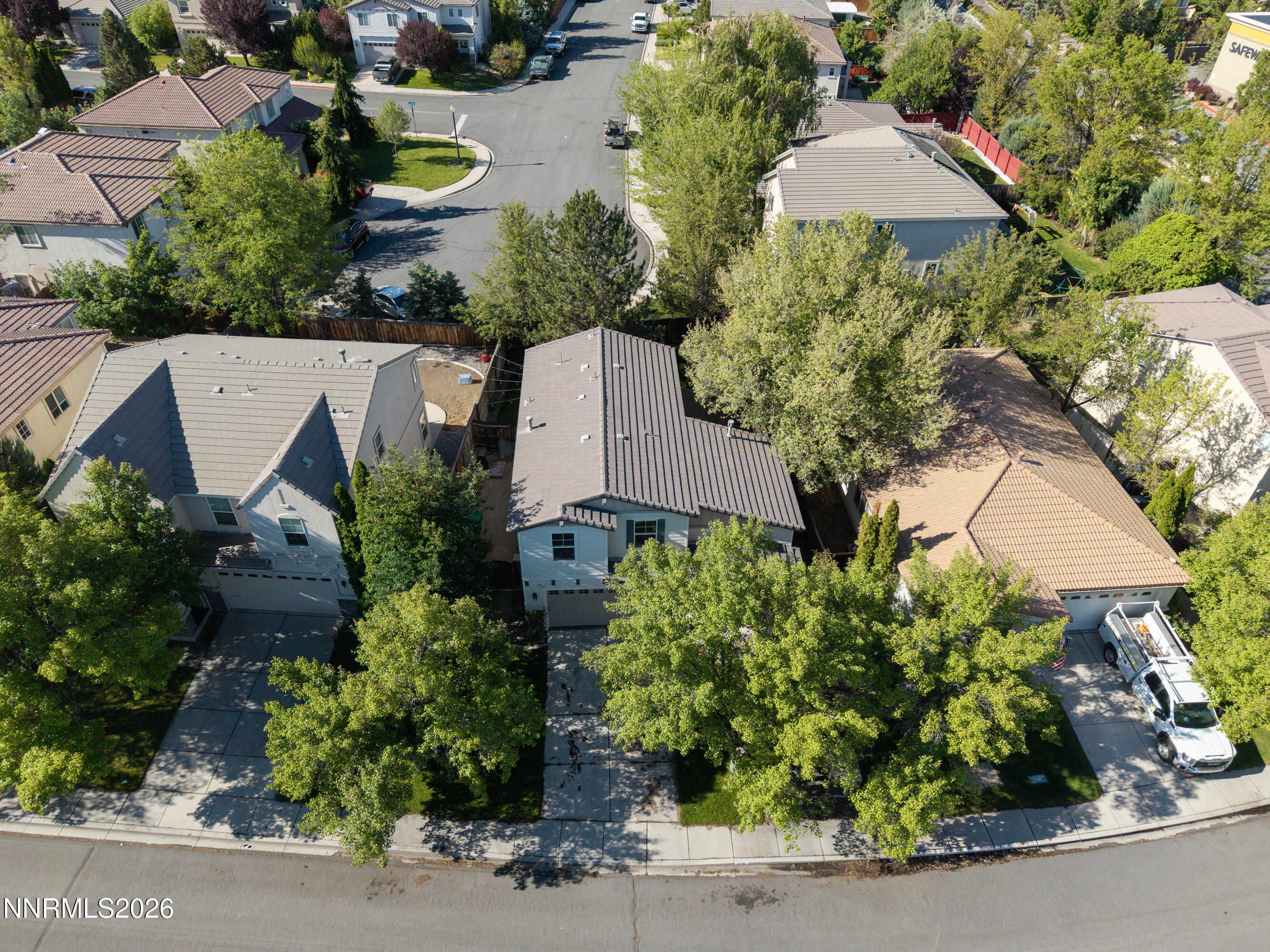 2716 Cintoia Drive