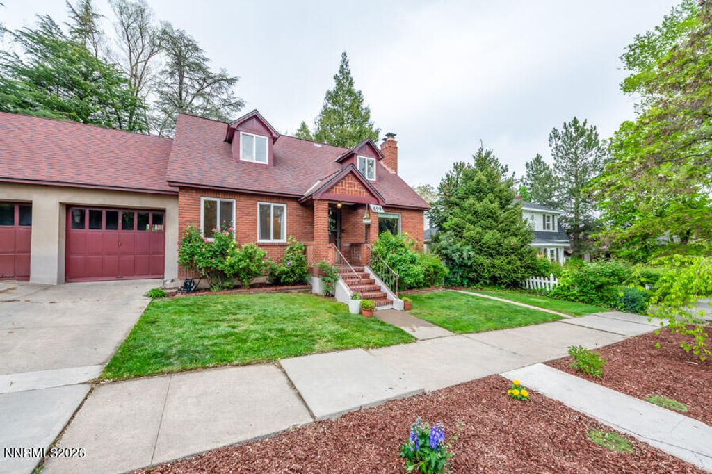 Photo of 699 Saint Lawrence Avenue, Reno, NV 89509 (MLS # 260004946)