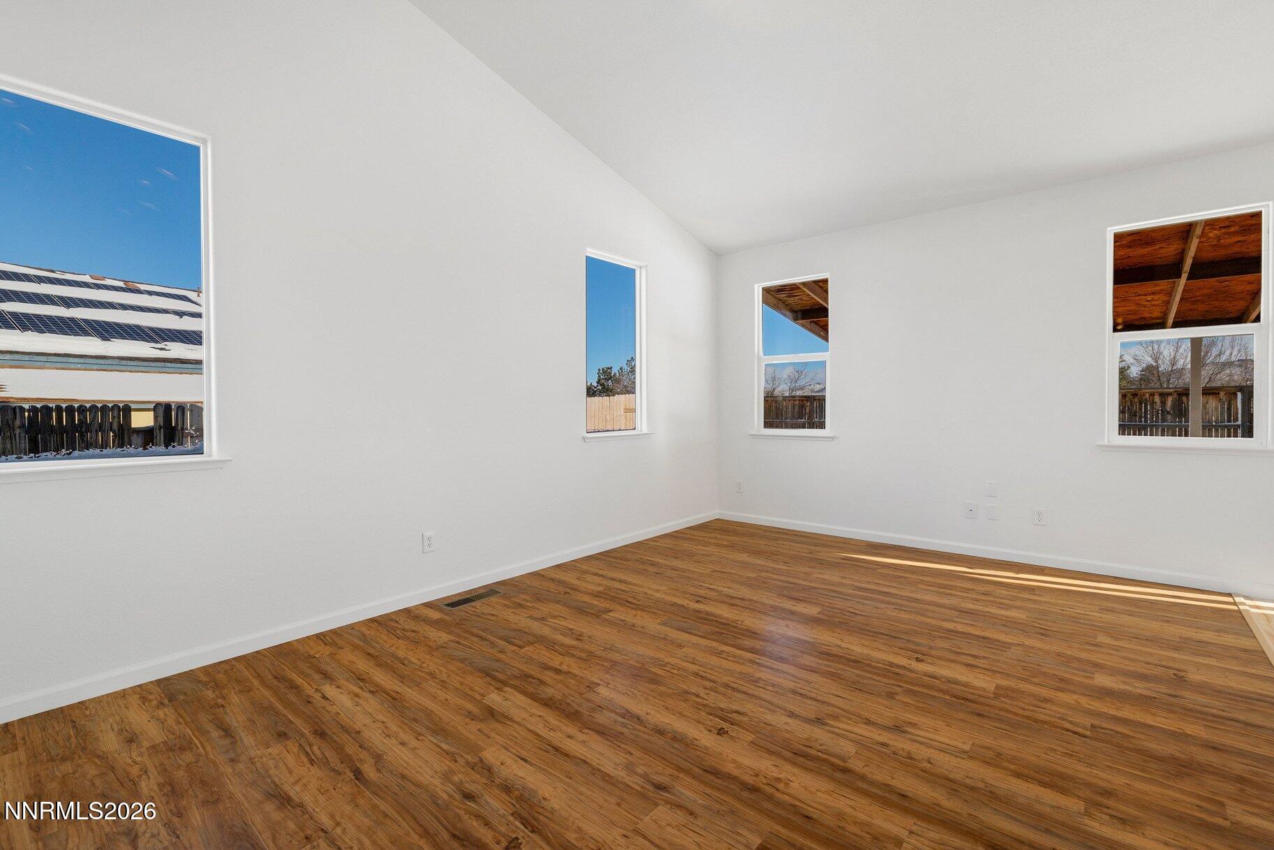 010_36-print-9560_antelope_creek-5_302