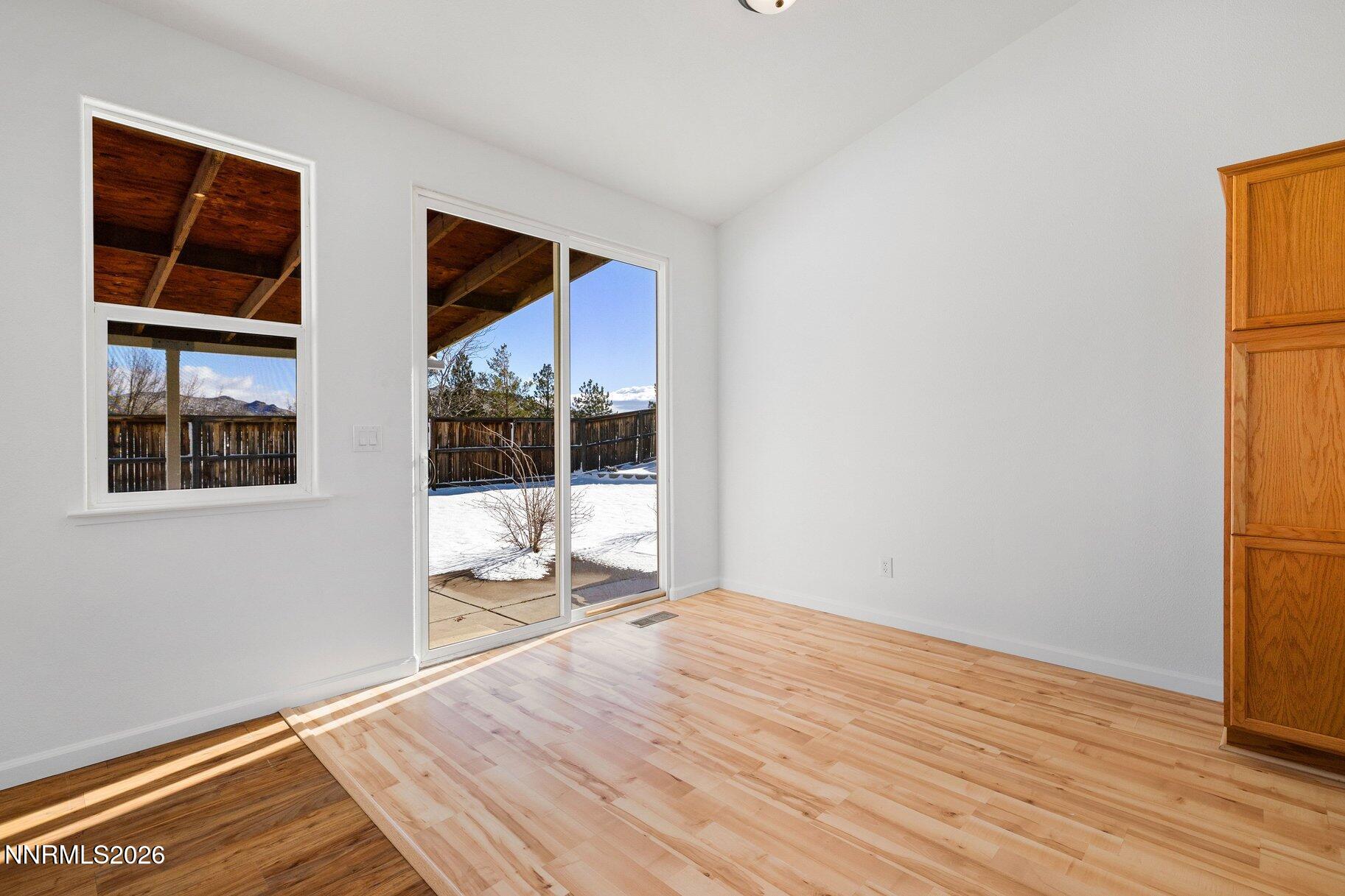 014_32-print-9560_antelope_creek-8_237