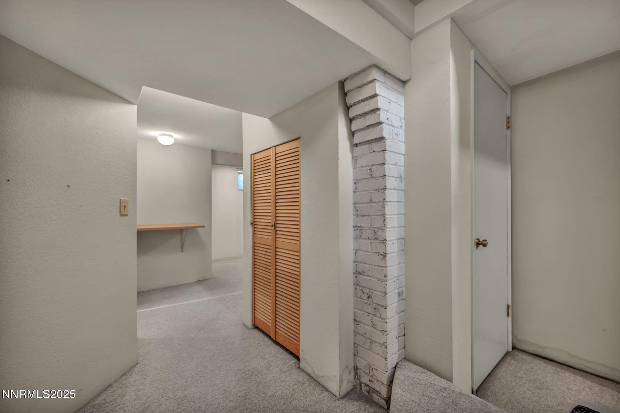 72-web-or-mls-590-st-lawrence-ave